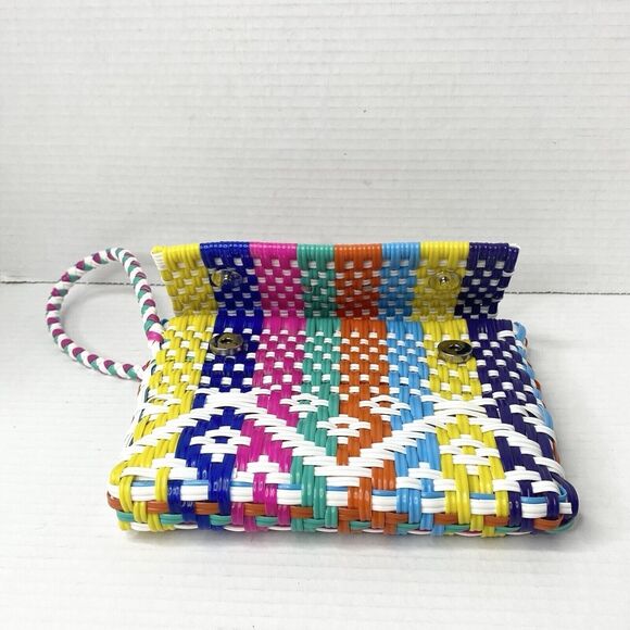 Maria Victoria Wristlet Clutch PVC Plastic Straw Handcrafted Mexico Multicolor - Picture 7 of 8